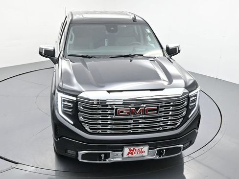 New 2026 GMC Sierra 1500 Denali image 4