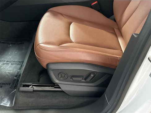 Certified 2023 Audi Q7 2.0T Premium Plus w/ Premium Plus Package AWD/4WD image 20