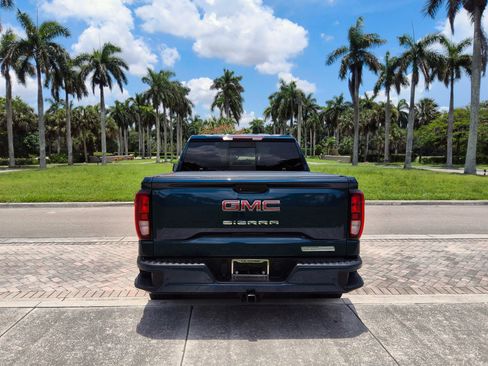 Used 2021 GMC Sierra 1500 Elevation w/ Preferred Package AWD/4WD image 14