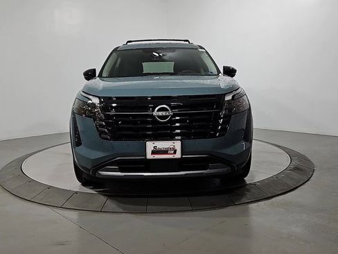 New 2026 Nissan Pathfinder Platinum image 9