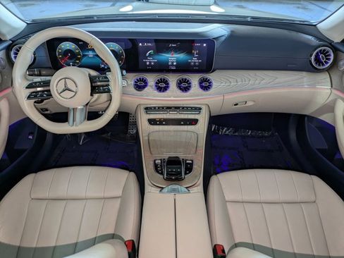 Used 2023 Mercedes-Benz E 450 Cabriolet image 16