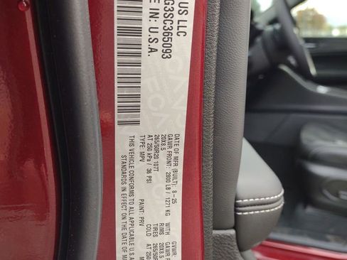 New 2025 Jeep Grand Cherokee Altitude image 29