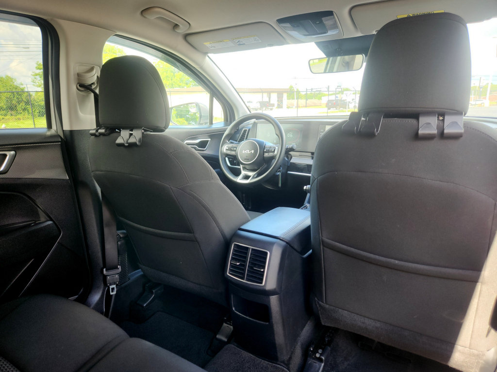 Used 2024 Kia Sportage LX FWD image 35
