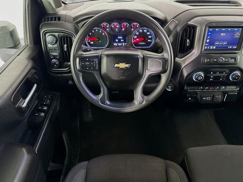 Used 2024 Chevrolet Silverado 2500 Custom w/ Custom Convenience Package AWD/4WD image 15