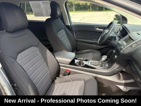 Used 2018 Ford Edge SE AWD/4WD image 19