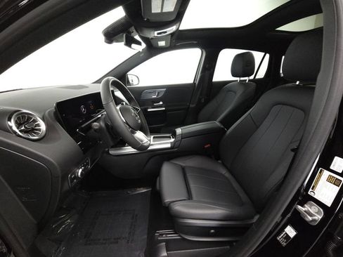 Certified 2026 Mercedes-Benz GLA 250 4MATIC image 7