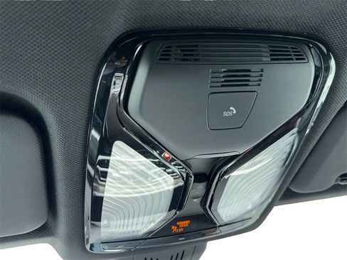 Used 2022 BMW X6 xDrive40i w/ M Sport Package image 35