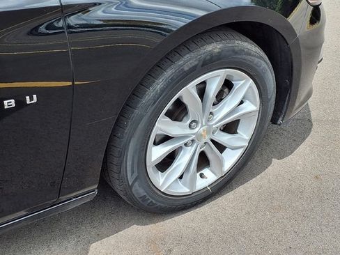 Used 2023 Chevrolet Malibu LT FWD image 25