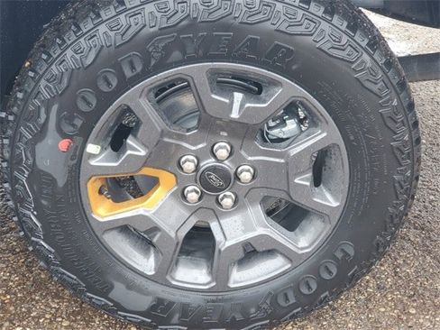 New 2025 Ford Maverick Tremor image 9