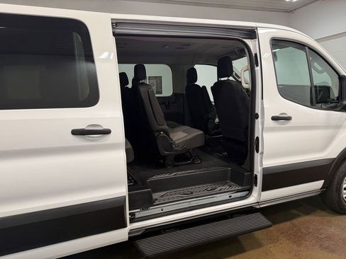 Used 2023 Ford Transit 350 XLT image 12