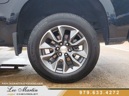Used 2023 Chevrolet Silverado 1500 LT w/ Safety Package RWD image 8