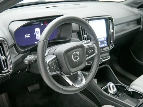 Used 2023 Volvo C40 P8 Recharge Ultimate w/ Protection Package Premier AWD/4WD image 13