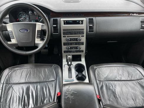 Used 2012 Ford Flex SEL w/ Equipment Group Order Code image 17
