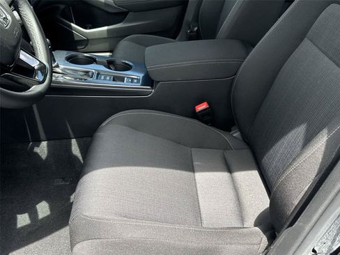 Used 2023 Honda Civic EX image 13