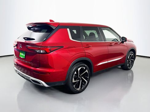 Used 2022 Mitsubishi Outlander SEL Black Edition image 10