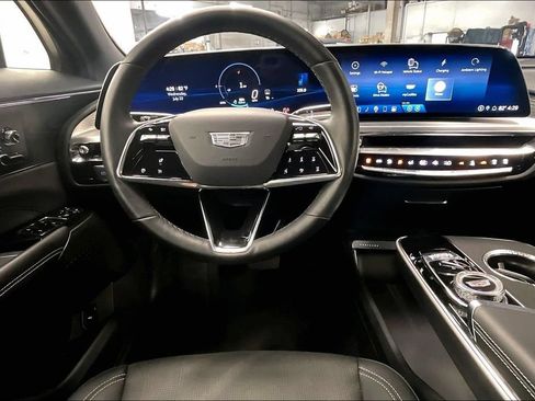Used 2024 Cadillac Lyriq Luxury RWD image 4
