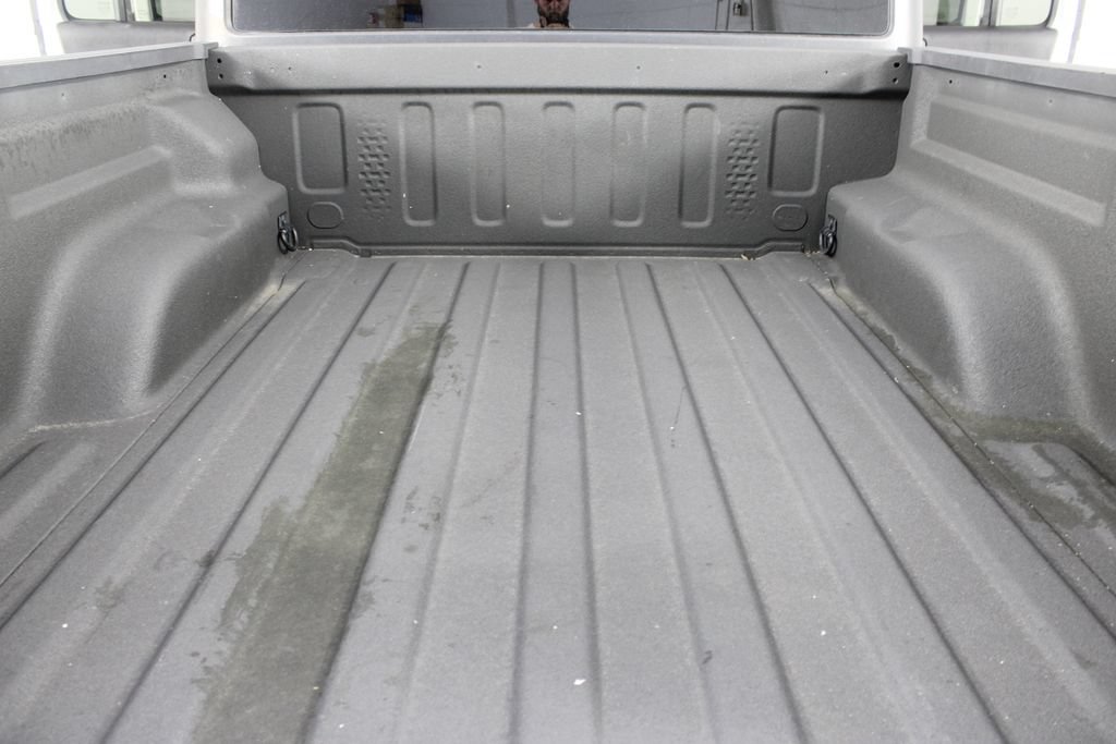 Used 2020 Jeep Gladiator Rubicon AWD/4WD image 17