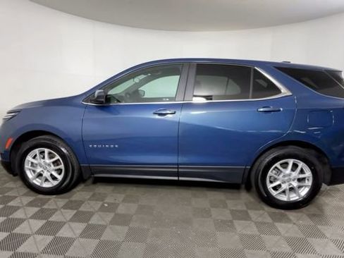 Used 2024 Chevrolet Equinox LT FWD image 10