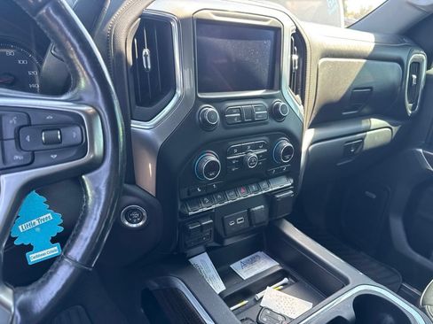 Used 2019 Chevrolet Silverado 1500 LT Trail Boss AWD/4WD image 10