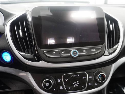 Used 2018 Chevrolet Volt LT w/ Comfort Package FWD image 16