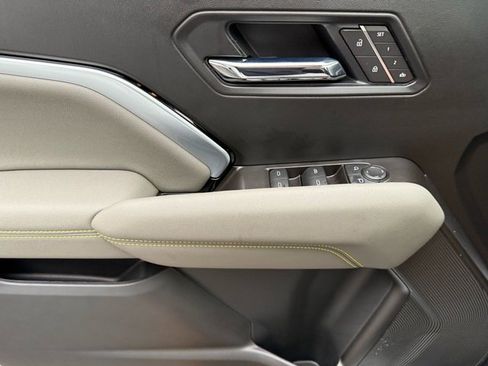 New 2026 Chevrolet Colorado ZR2 w/ Technology Package image 26