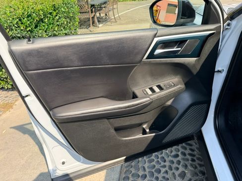 Used 2022 Mitsubishi Outlander SE FWD image 10