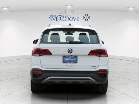 Certified 2024 Volkswagen Taos S AWD/4WD image 6