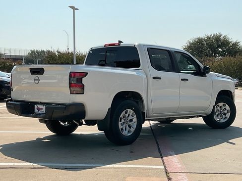 New 2026 Nissan Frontier S image 5