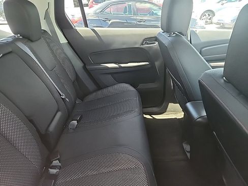 Used 2014 GMC Terrain SLE AWD/4WD image 13