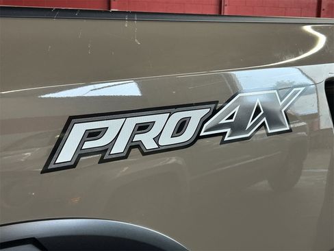 Certified 2021 Nissan Titan PRO-4X w/ Pro-4x Convenience Package image 3