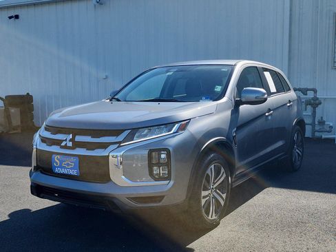 Used 2021 Mitsubishi Outlander Sport LE AWD/4WD image 1