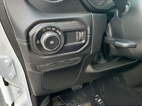 New 2026 Jeep Wrangler Unlimited Rubicon image 21