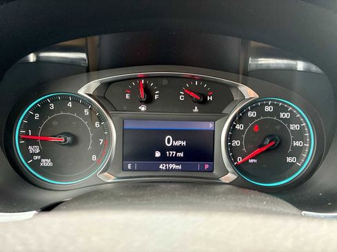 Certified 2023 Chevrolet Traverse LT image 11