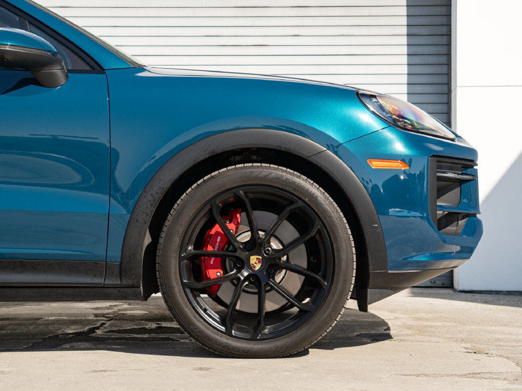 Certified 2024 Porsche Cayenne S AWD/4WD image 28