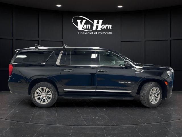 Used 2021 GMC Yukon XL Denali AWD/4WD image 8