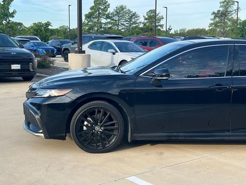 Used 2024 Toyota Camry XSE FWD image 7