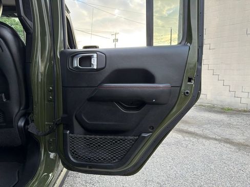 Used 2021 Jeep Wrangler Unlimited Rubicon AWD/4WD image 21
