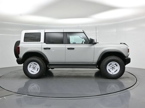 New 2026 Ford Bronco Heritage Edition AWD/4WD image 23