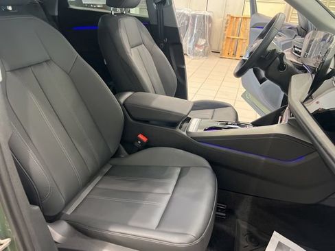Used 2025 Audi Q5 Premium w/ Convenience Package AWD/4WD image 21