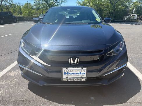 Used 2019 Honda Civic LX image 2