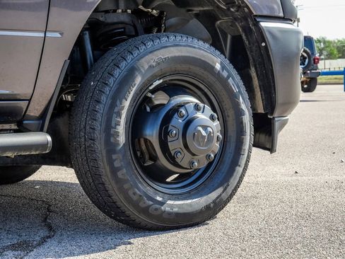 Used 2025 RAM 3500 Tradesman image 9