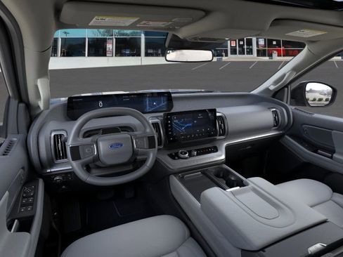 New 2026 Ford Expedition Max Active AWD/4WD image 9