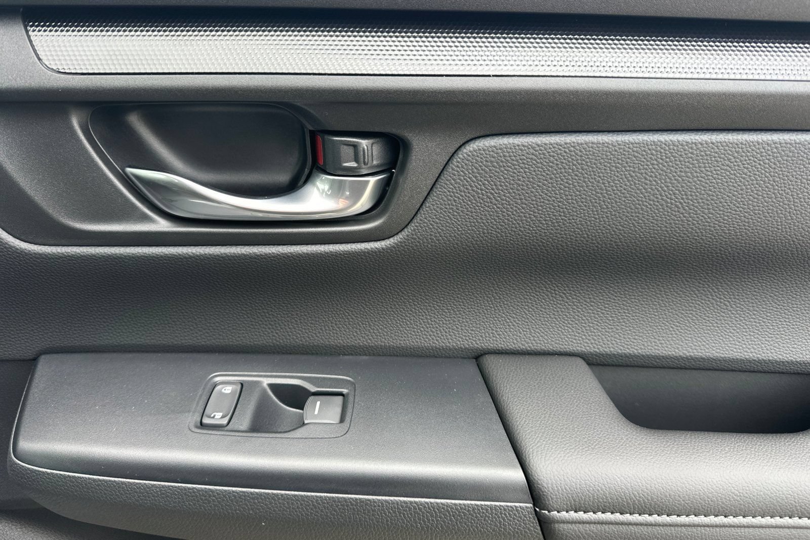 Certified 2026 Honda CR-V EX image 19