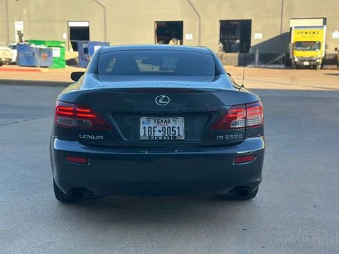 Used 2010 Lexus IS 250C image 7