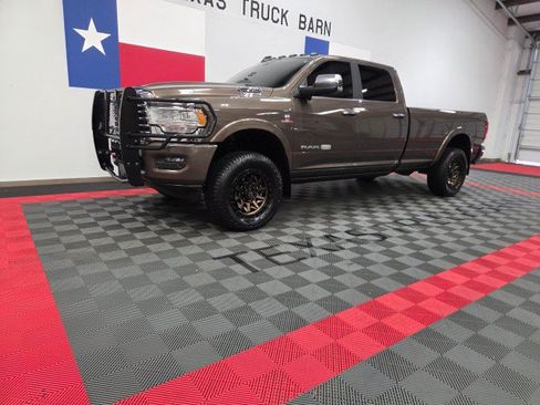 Used 2021 RAM 3500 Limited AWD/4WD image 2