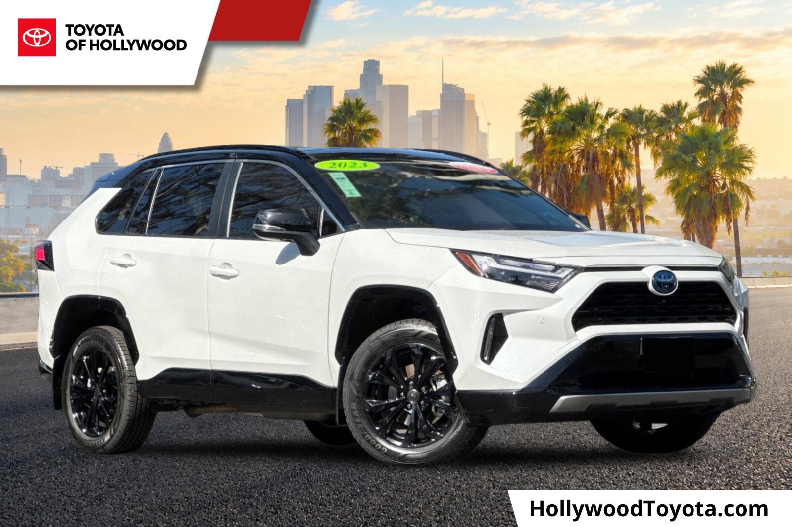 Used 2023 Toyota RAV4 XSE AWD/4WD image 1