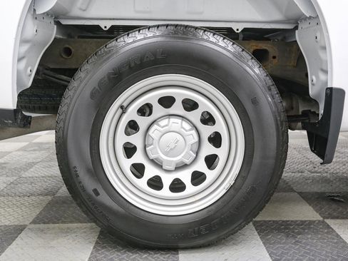 Used 2022 Chevrolet Silverado 1500 W/T image 15