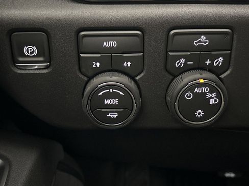 New 2026 Chevrolet Silverado 1500 LT AWD/4WD image 52
