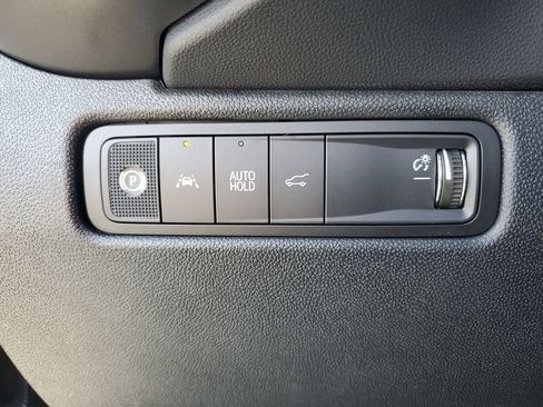 New 2026 Chevrolet Equinox EV RS image 23