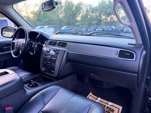 Used 2013 Chevrolet Silverado 1500 LTZ image 22